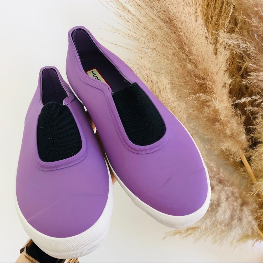 NEW HUNTER Plimsole Purple White Slip On Rubber Sneaker Flats Ankle Shoes 9